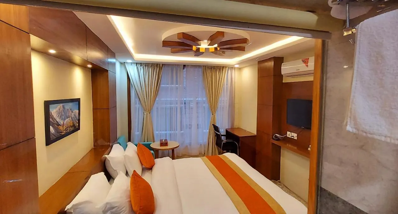 Hotel Yakroo Manang كاتماندو
