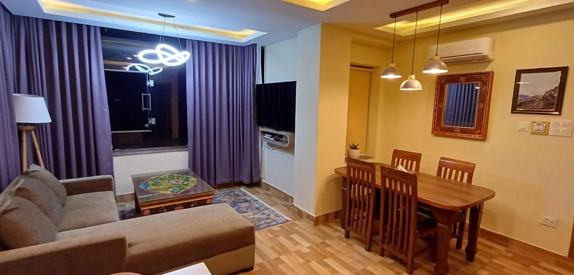 Hotel Yakroo Manang كاتماندو نيبال