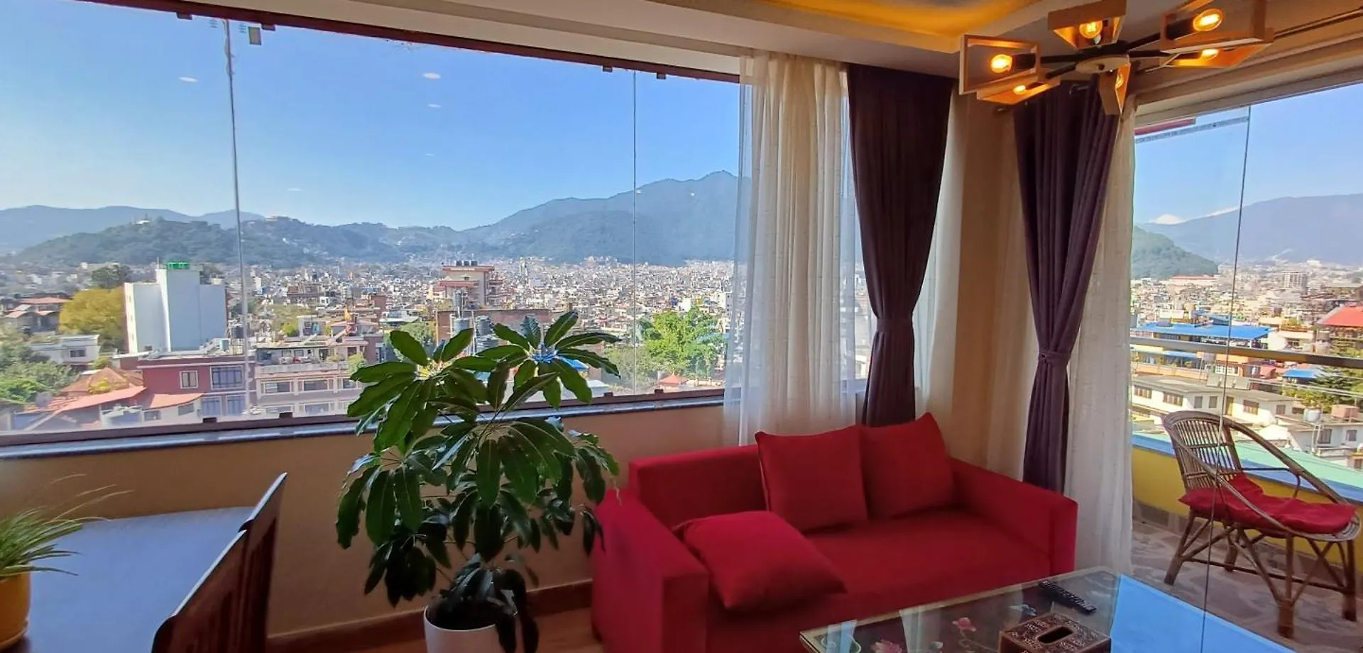 Hotel Yakroo Manang كاتماندو