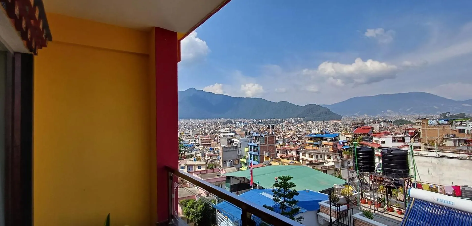 Hotel Yakroo Manang كاتماندو