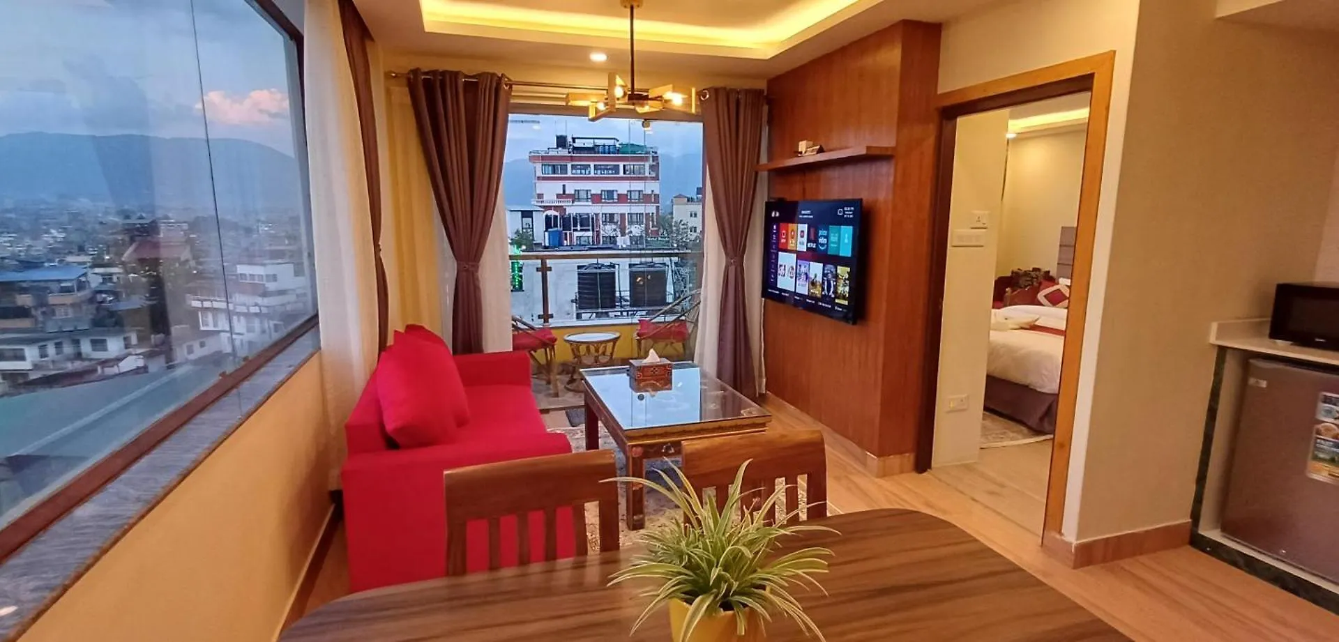 Hotel Yakroo Manang كاتماندو