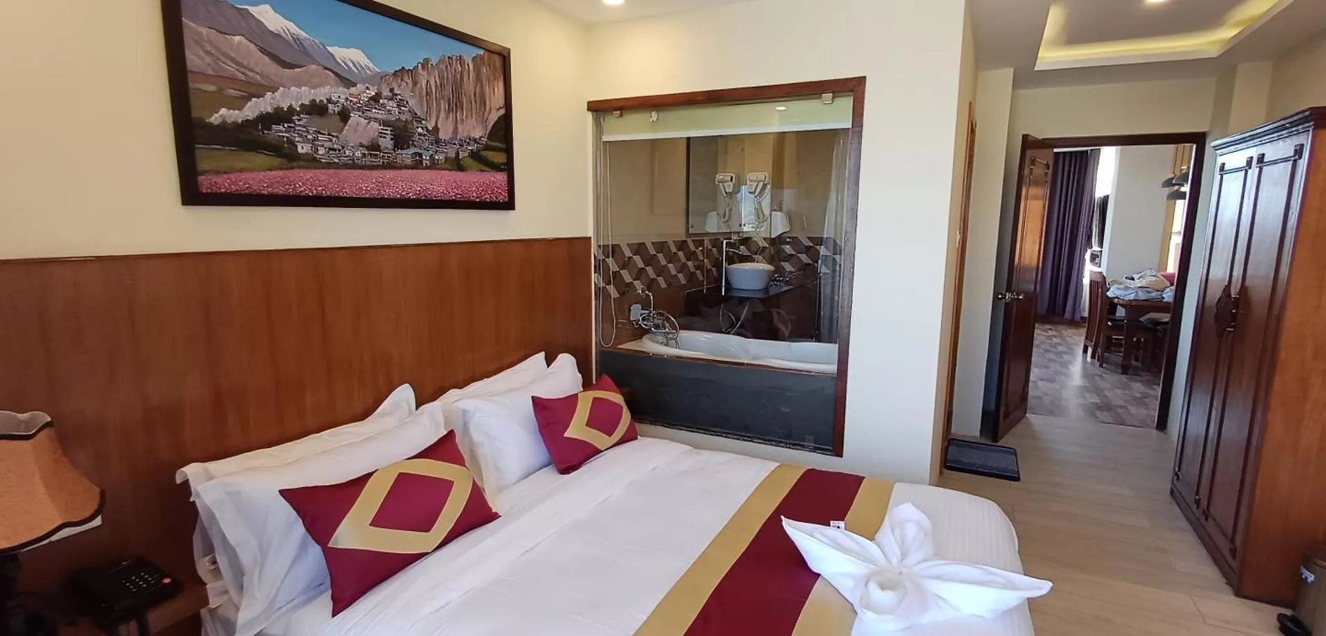 Hotel Yakroo Manang كاتماندو نيبال