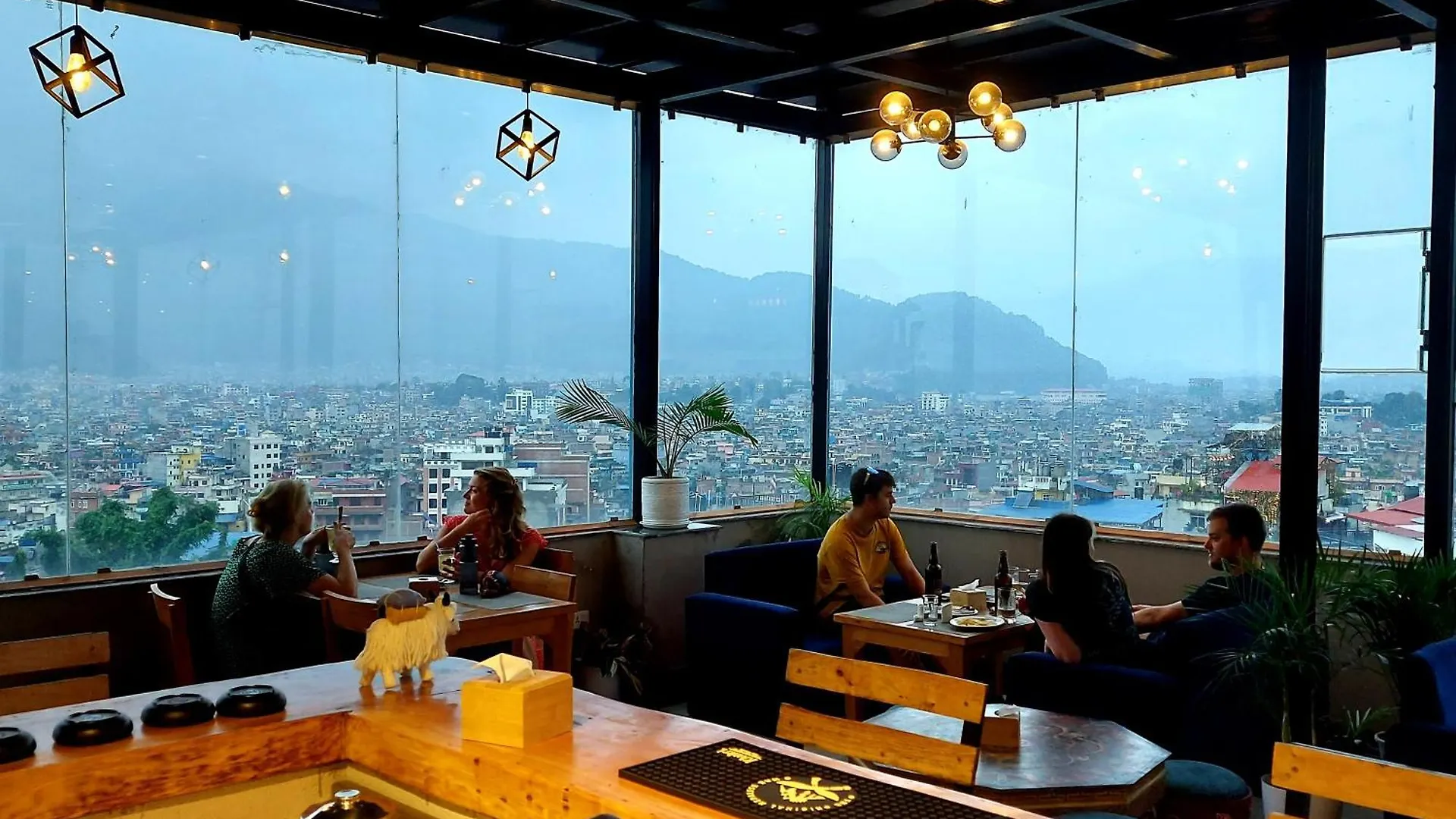 Hotel Yakroo Manang كاتماندو