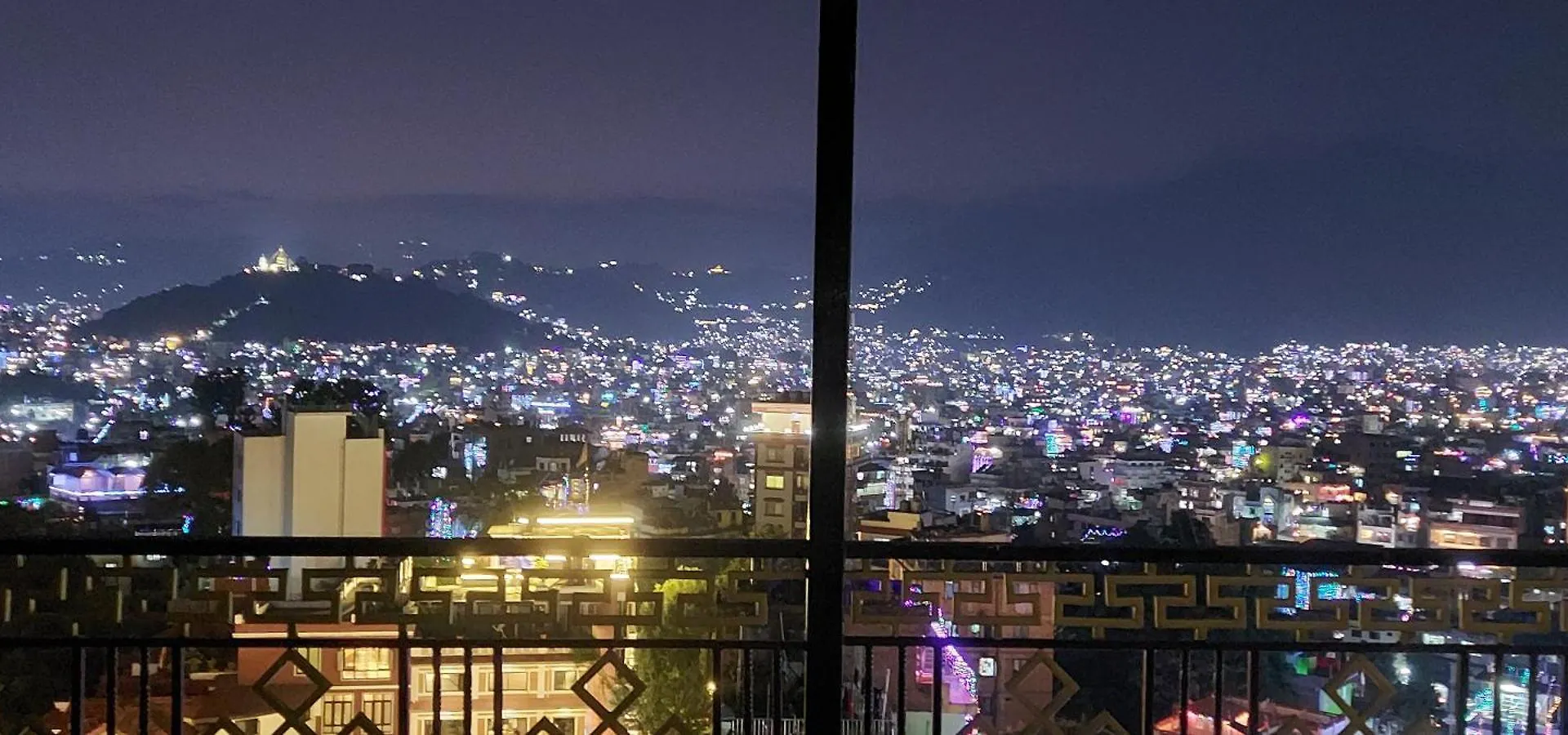 Hotel Yakroo Manang كاتماندو