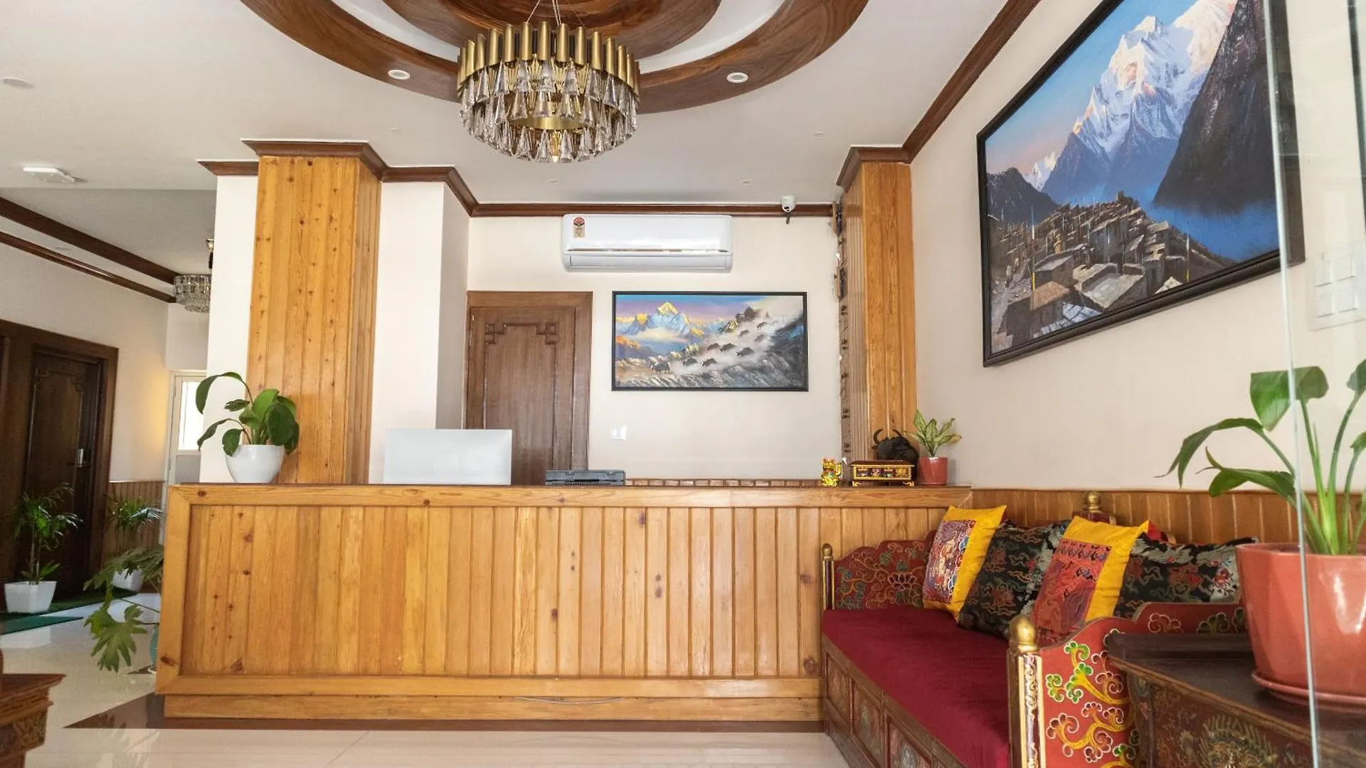 Hotel Yakroo Manang كاتماندو 0*,