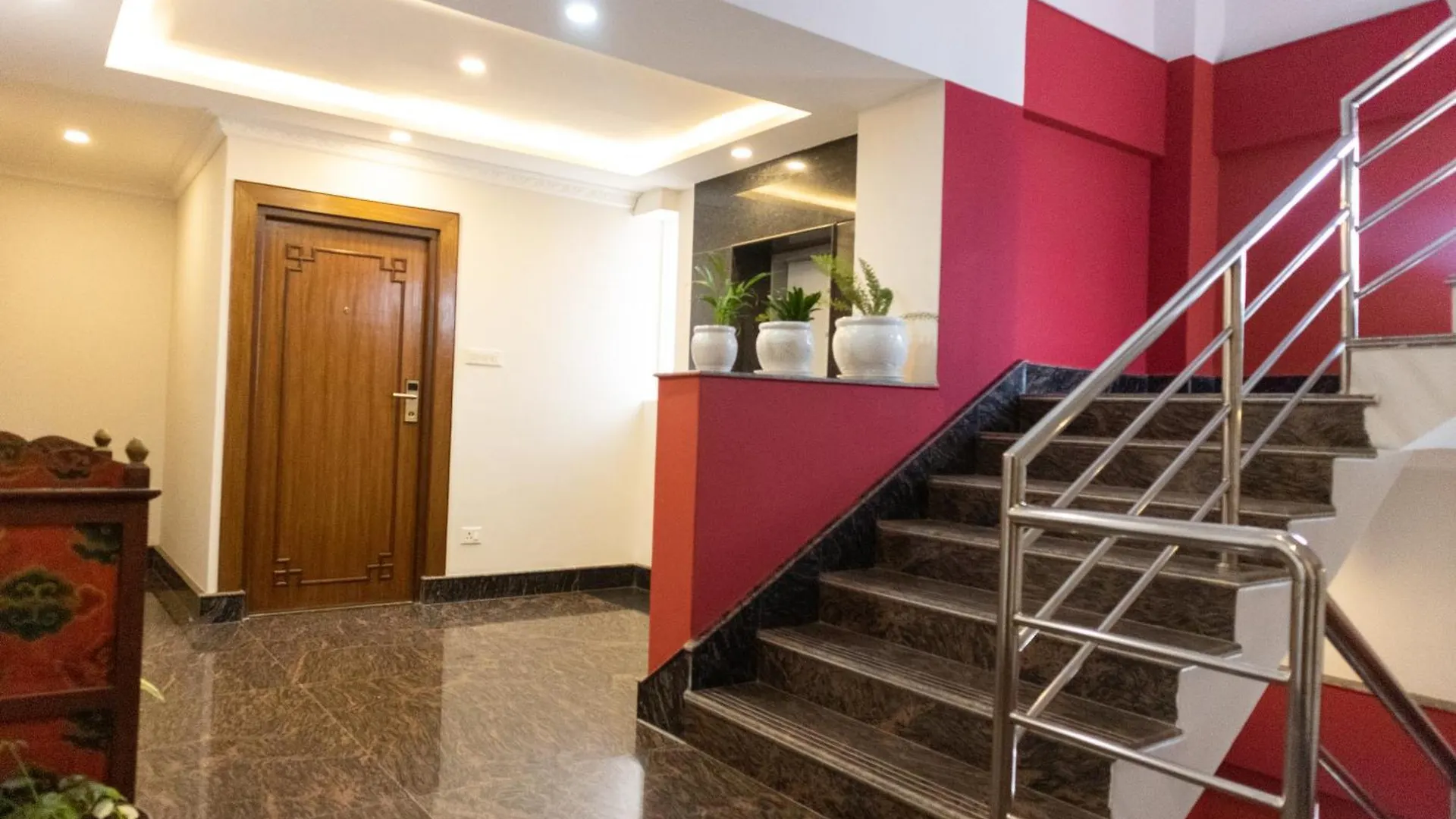 Hotel Yakroo Manang كاتماندو نيبال