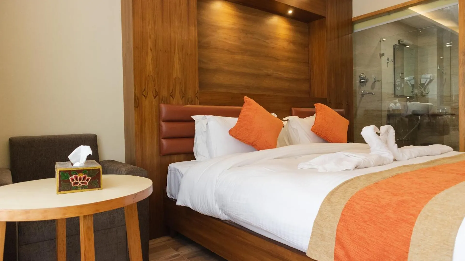 Hotel Yakroo Manang كاتماندو 0*,  نيبال