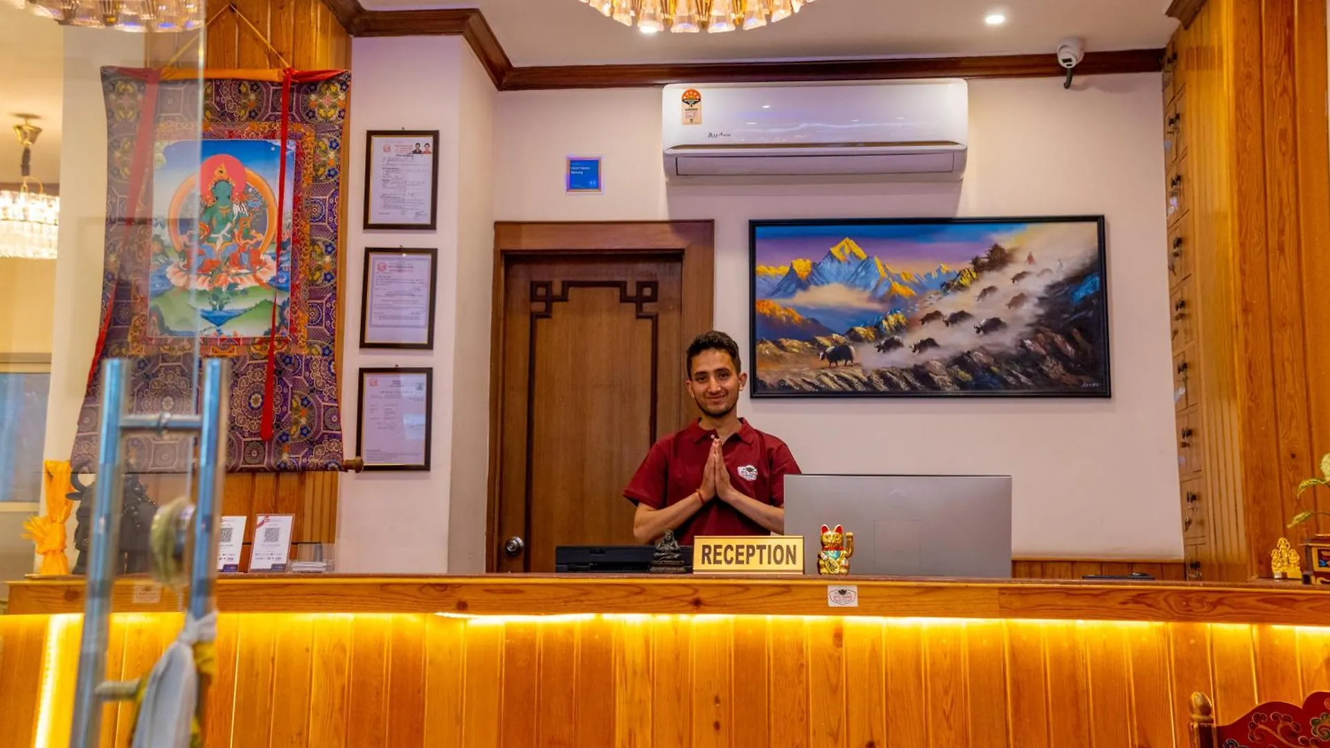 Hotel Yakroo Manang كاتماندو نيبال