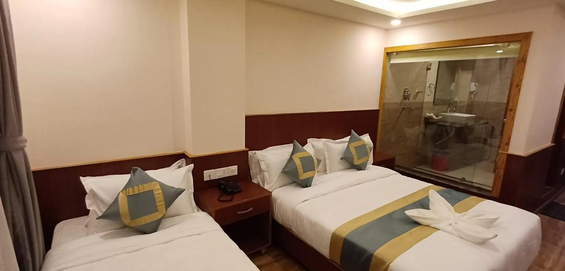 Hotel Yakroo Manang كاتماندو