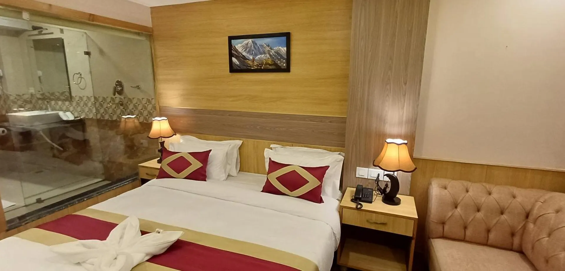 Hotel Yakroo Manang كاتماندو